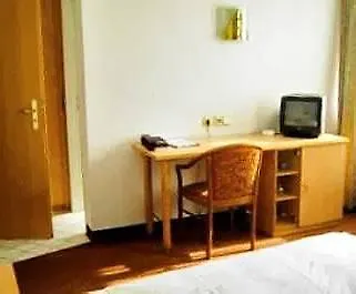 Hornung 3* Darmstadt